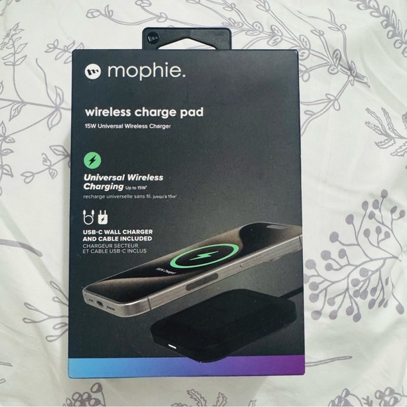 mophie Other - Mophie 15W Wireless Charging Pad - Black
